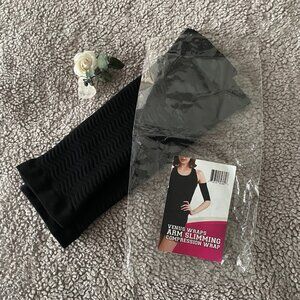 NWT VENUS WRAPS Arm Slimming Compression Pair Black O/S